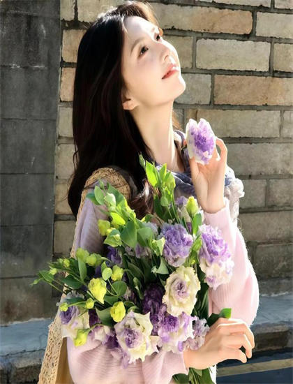 人物解析喜剧片经典《我的绝色女房东》：探索广告的植入方式与商业平衡 理解角色塑造的艺术