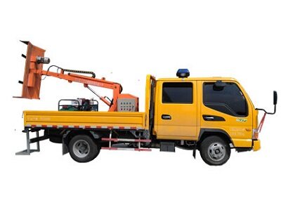 綠籬(li)修剪(jian)機103