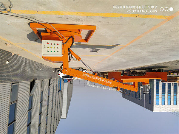 邊坡(po)綠籬(li)修剪(jian)機21