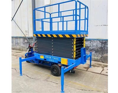 三輪(lun)車載式(shi)升降平(ping)台3