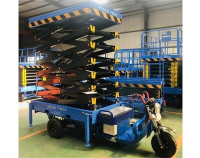 三輪(lun)車升降(jiang)平台41